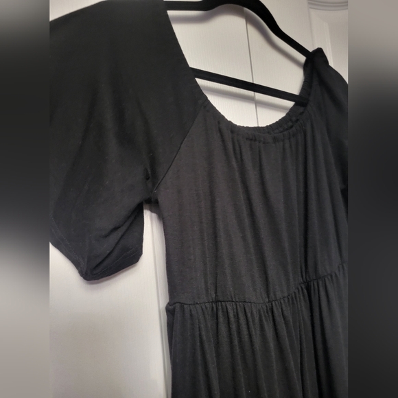 Large loose fitting off the shoulder Midi dress - Picture 5 of 8